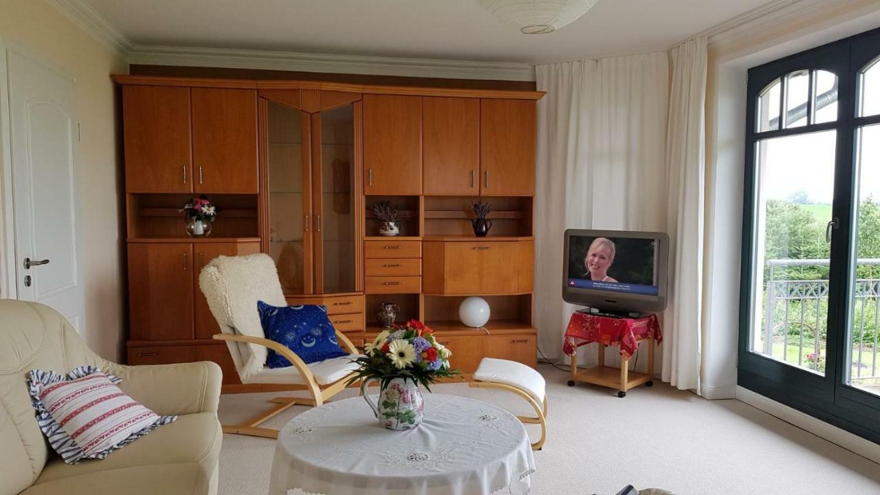 Ferienwohnung "Am Gruen" Zweedorf Eksteriør billede