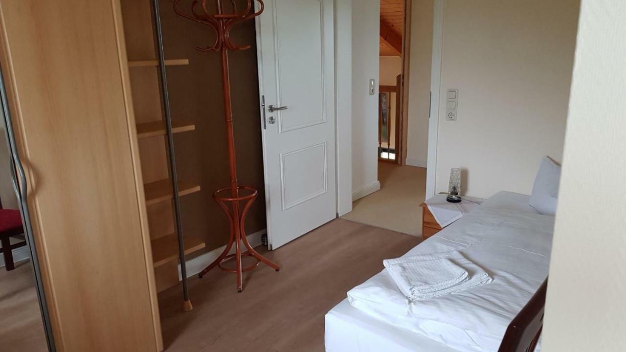 Ferienwohnung "Am Gruen" Zweedorf Eksteriør billede