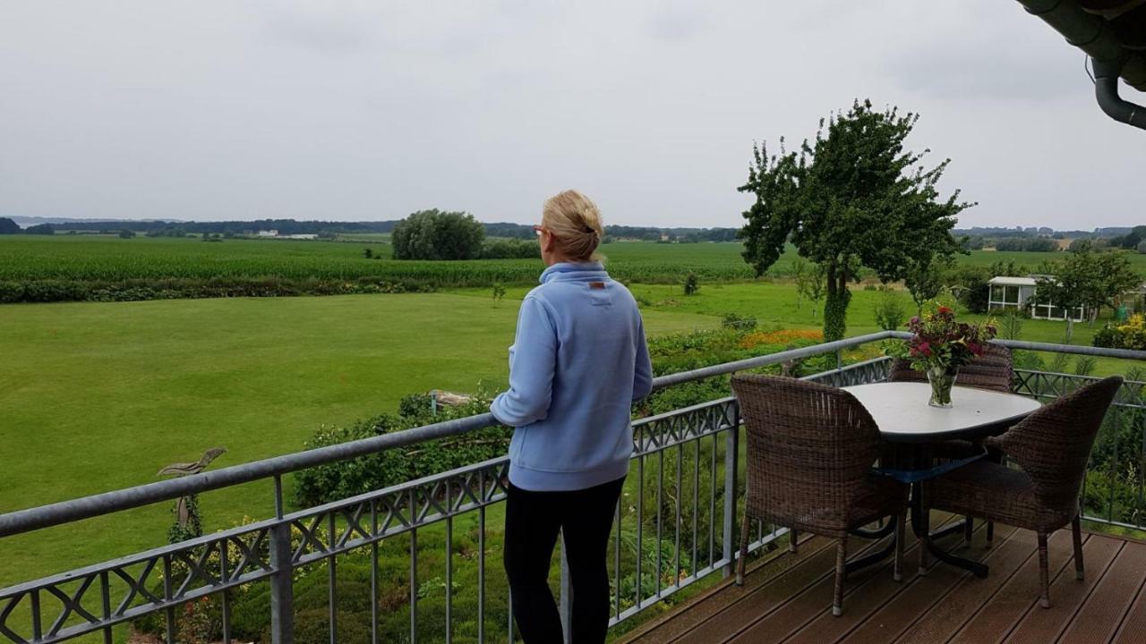Ferienwohnung "Am Gruen" Zweedorf Eksteriør billede